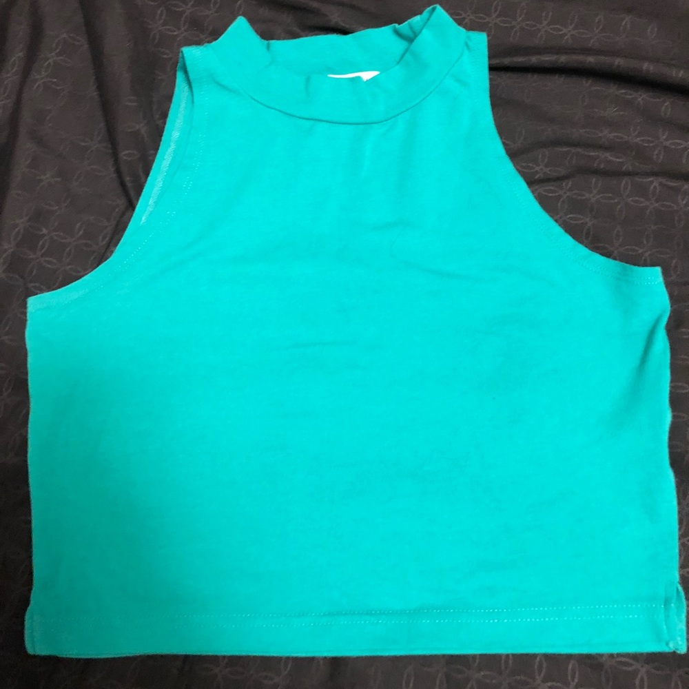 Mock neck crop top in turquoise